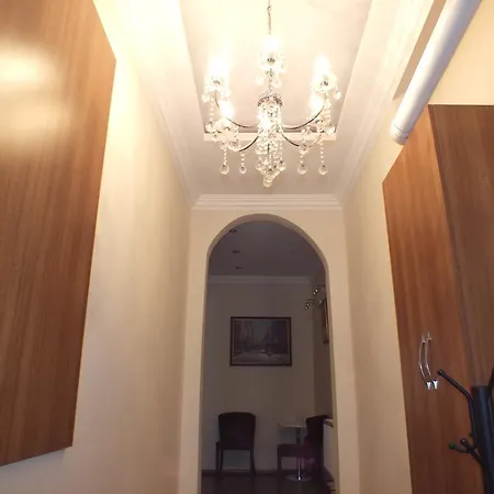 Ξενοδοχείο Butik 3*